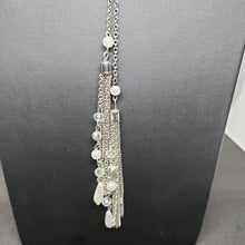 Load image into Gallery viewer, Silver and Pearl Necklace
