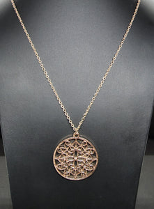 Gold Pendant Necklace