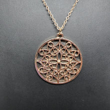 Load image into Gallery viewer, Gold Pendant Necklace
