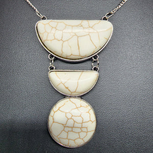 Desert Mason - White Necklace