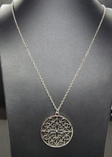 Load image into Gallery viewer, Silver Mandala Necklace

